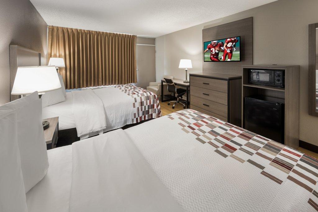 Red Roof Inn Dumfries-Quantico Bagian luar foto