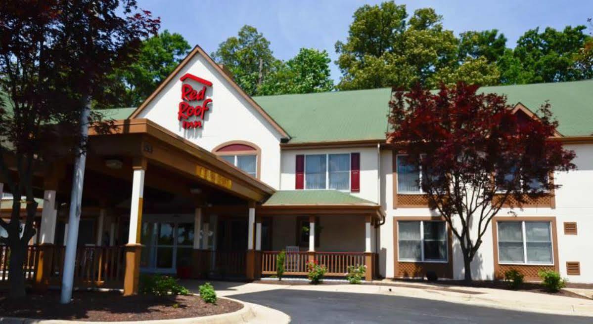 Red Roof Inn Dumfries-Quantico Bagian luar foto